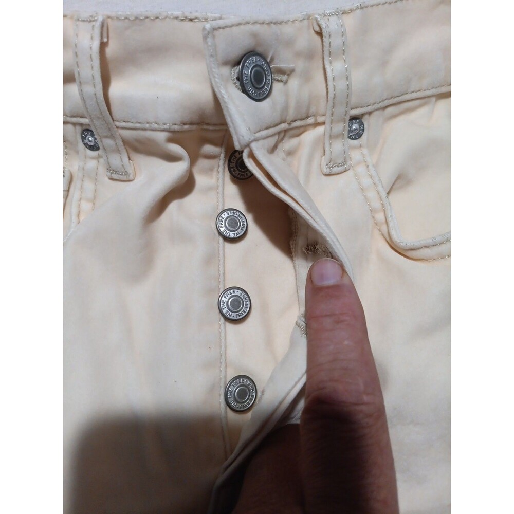 We The Free Free People Women’s Slim Leg Raw Hem Denim Jeans Size 26 Off White - Picture 4 of 7